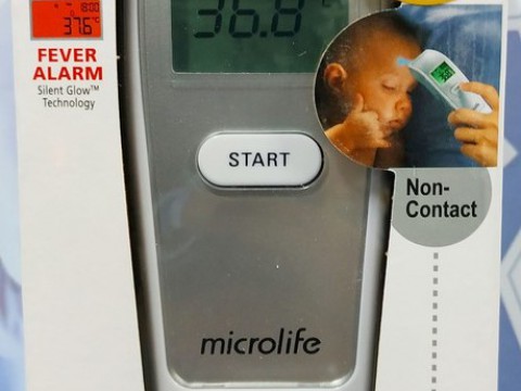 Nhiệt kế hồng ngoại đo trán Microlife FR1MF1